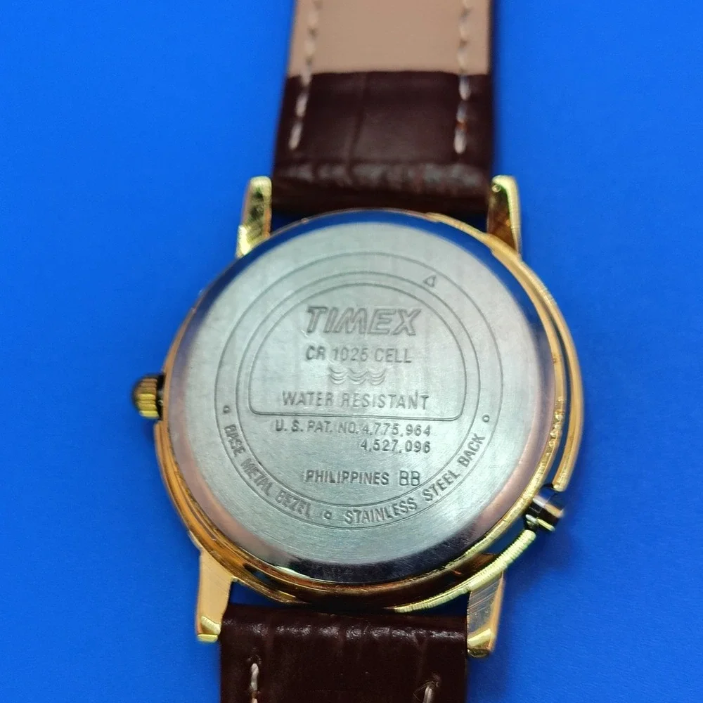 Vintage 1992‎ Timex Indiglo 33mm Women's Quartz Watch Genuine Leather Band
